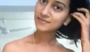Video Panas Kamsin Desi Ngentot Dan Ngocok Kontol