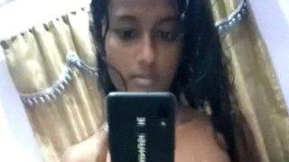 Remaja Cewek Tamil Telanjang Selfie Di Kamar Buat Pacar, Bikin Makin Panas