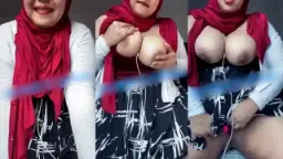 Tante Tobrut Jilbab Merah Bugil Di Onlyfans, Dirtydeel Yang Menggoda