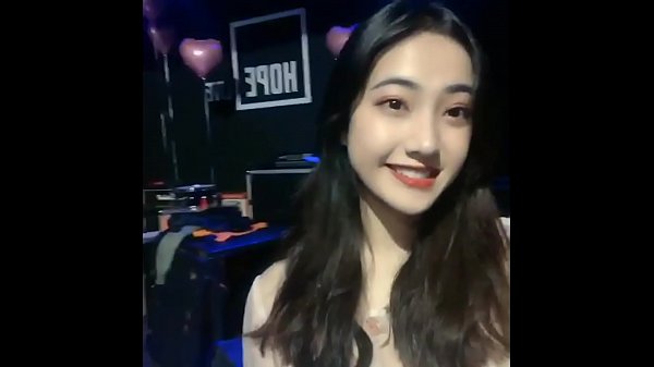 Tontonan Cewek Model China Seksi Bikin Makin Greget