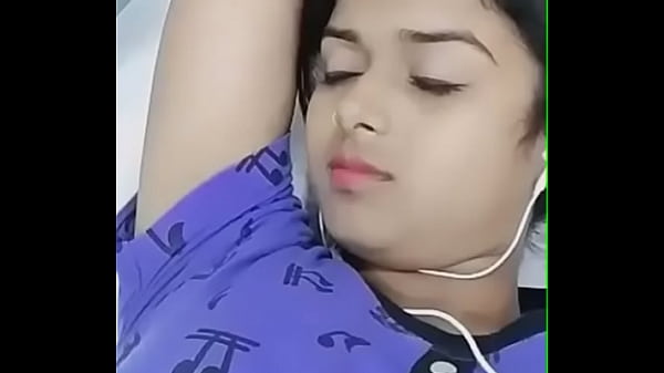 Video Panas Cewek Desi Menggoda