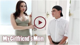 Induk Tiri Genit Chanel Preston Goyang Pacar Anaknya Di Ranjang