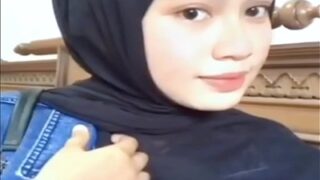 Bikin Video Montok Panas Cewek-cewek Hijab Yang Bikin Meleleh.