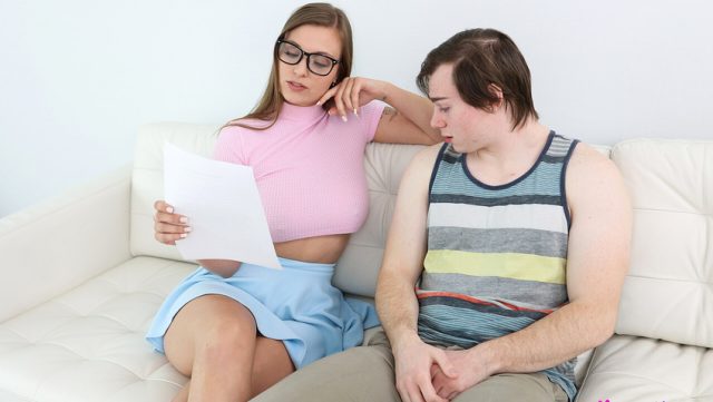 Ibu Muda Nakal – Pikiran Sempitku Cuma Mau Kamu Sama Kenzie Love