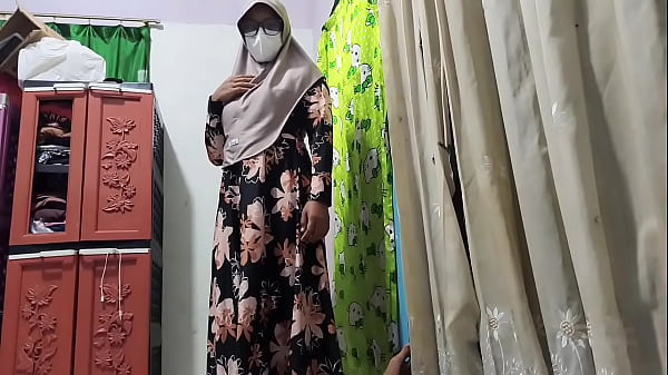Bu Guru Grebek Murid Lagi Colmek, Langsung Diajak Kenceng.