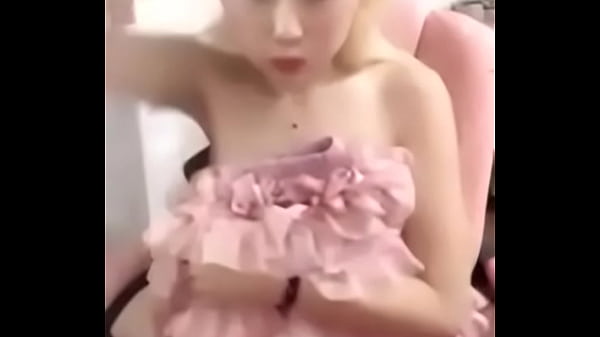 Cewek China Panas Bikin Ngilu, Siap Bikin Lo Makin Greget.