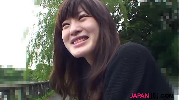 Gadis Jepang Aki Tajima Digojlok Kontol Asia Mentah