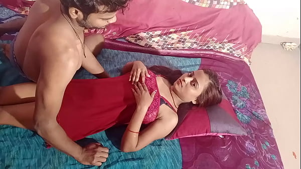 Ibu Rumah Tangga India Paling Hot, Montok, Ngewe Seru Sama Suami, Suara Desah Desi Bikin Makin Basah