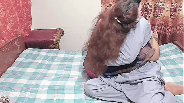 Bini Orang India Lagi Ngewe Panas, Crot Di Mana-mana