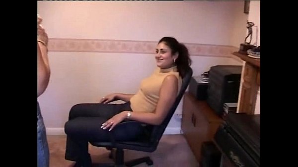 Cewek India Malvina Sama Cewek Inggris Lisa Lagi Jilat-jilat Memek Bareng, Edisi Ketiga Yang Bikin Crot.