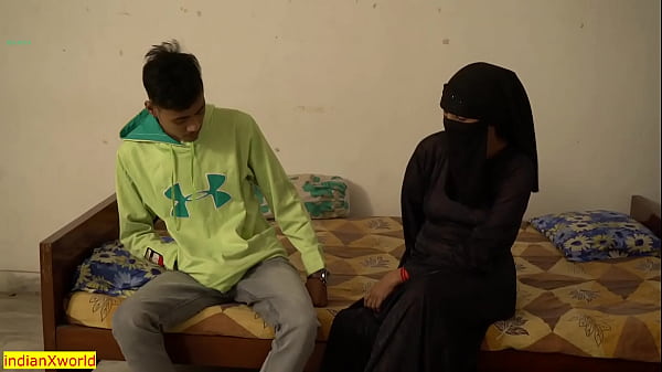 Cewek Berhijab India Ml Dengan Teman Suami! Istriku Yang Jadi Pelacur.
