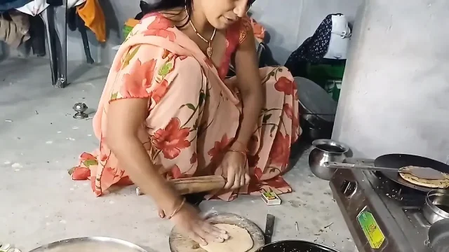 My Big Step Sister Was Angry_ We Shared Single Bed Bangli Sex