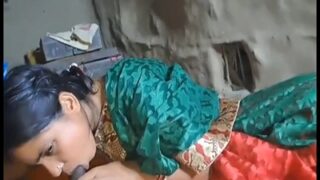 Vidio Hot Desi Cewek Naik Kontol Sapi Gede Banget.