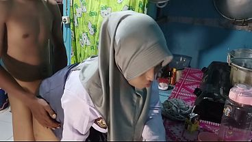 Ngencrot Adik Ipar Sampe Muncrat