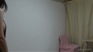 Mandi Dan Ganti Baju, Cewek Jepang Cantik Dengan Payudara Montok Dan Memek Berbulu Lepas Baju Cheongsam, Lalu Mandi Dan Pakai Lingerie Seksi.