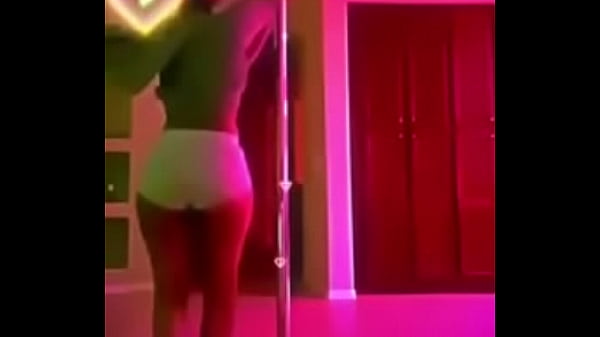 Desi Penari Telanjang Bikin Muncrat Liur
