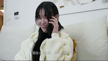 Gadis Korea Yang Tinggal Sendirian Menjebak Si Tukang Servis Di Sela-sela Pahanya Yang Basah.