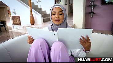 Hijab Babi Gatel Belajar Ngentot Biar Nggak Kaku – Hijablust