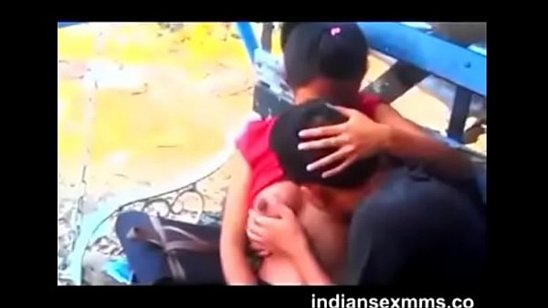 Desi Lovers Nyepong Susu Gede