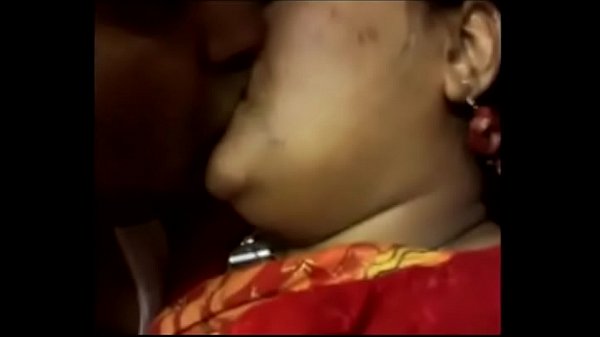 Desi Aunty, Siap Digoyang Panas-panas Di Ranjang