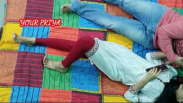 Memek Basah Adik Tiri Abg Pertama Kali Ngentot Dengan Kakak Tiri, Suara Hindi, Rekaman Amatir Di Rumah