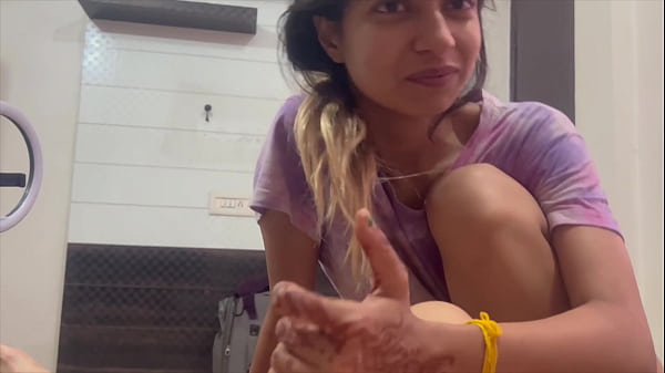 Desi Cewek Ngentot Jari Di Pantat Sama Kakak Tiri