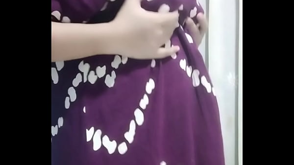 Bu Guru Hijab Pamer Memek, Bikin Kontol Tegang.