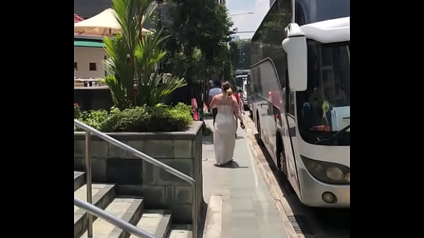Makan Nih Pantat Cina Gede Bikin Makin Tegang