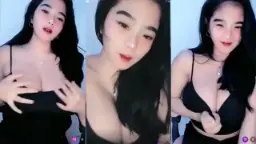 Evelyn Pamer Belahan Susu Montok Goyang Mango Live Bikin Ngiler