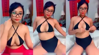 Host Toge Mangolive, Goyangannya Bikin Nafsu Meledak-ledak