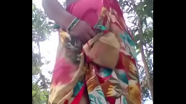 Bhabhi Desi Roshni Pamerin Body Panasnya Yang Bikin Ngiler