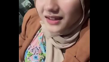 Cewek Abg Indonesia Live, Goyangannya Bikin Tegang