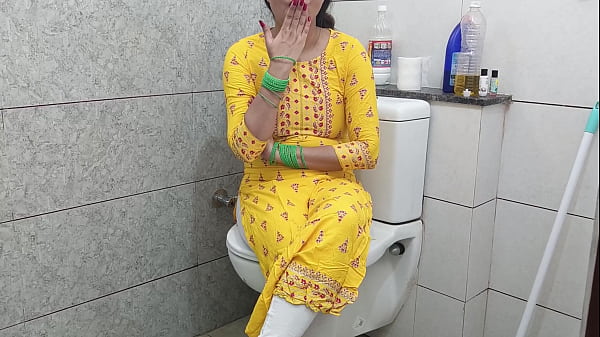 Ibu Tiri India Yang Panas Ngewe Anak Tiri Di Kamar Mandi, Suara Hindi Bikin Makin Basah