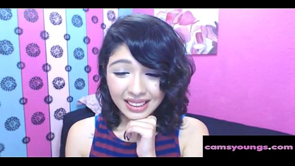 Tonton Langsung Cewek Asia Imut Lagi Bugil Di Webcam, Crot Gratis!