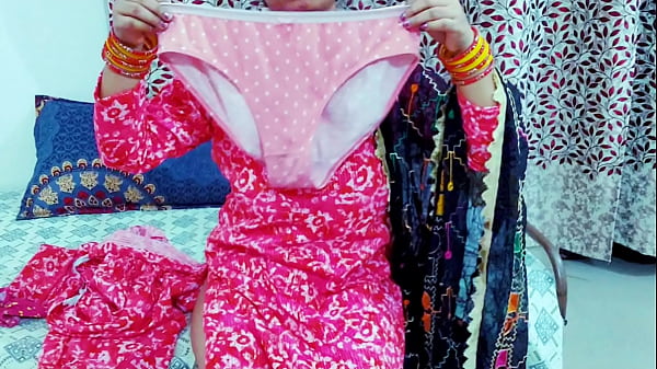 Cewek Bengali Lugu Digebukin Sama Orang Asing, Cerita Panas Hindi.