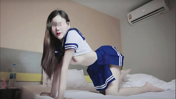 Anak Sma Jepang Pake Seragam Siap-siap Ke Sekolah, Tampilannya Bikin Gregetan Ala Ninewthai.