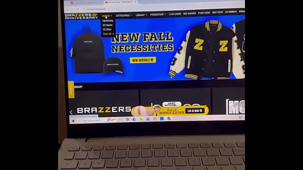 Film Bokep Paling Hot Dan Paling Banyak Ditonton Di Brazzers Tahun Lalu, Yang Bikin Para Cowok Makin Greget Dan Nggak Bisa Berhenti Nonton.